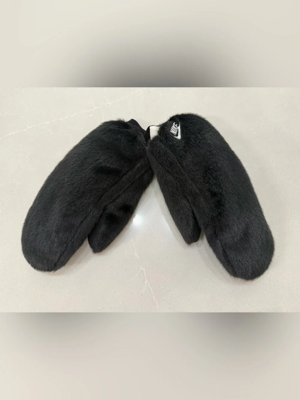 Nike Faux Fur Mittens Black Cream Logo Winter Gloves XS/S NWT